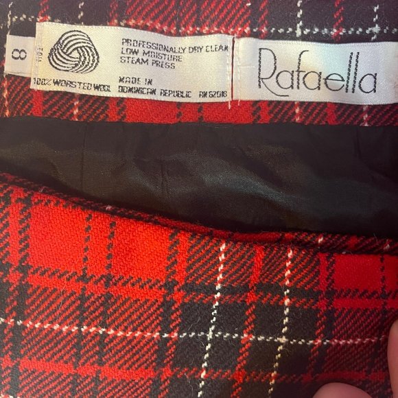 Rafaella 80s Worsted Wool Red & Black Plaid Midi Fringe Wrap Skirt 8 - Picture 3 of 3